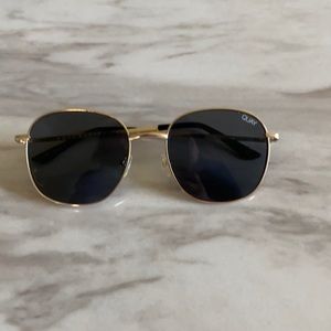 Quay JEZABELL Gold / smoke